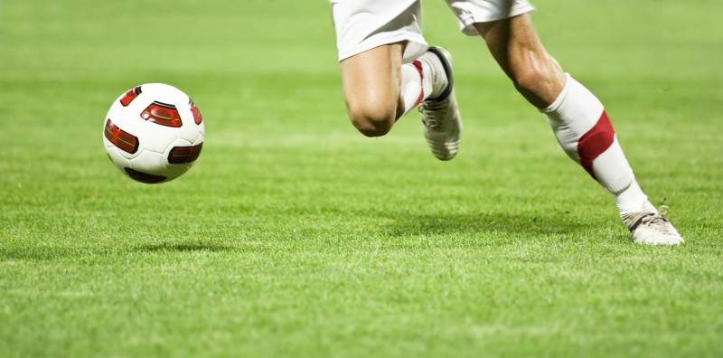 déchirure ligament croisé à Marseille